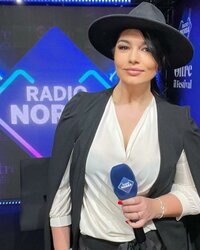 elisadospina_1707556685_3299547082752454266_17192543.jpg