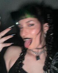 dani_thorne_20240213_p_3301981886200789388_1_3301981882258253809.jpg