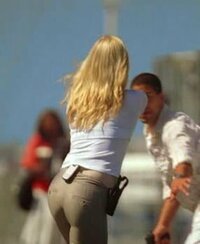 emily-procter-v0-zwz76qo2eaoa1.jpg
