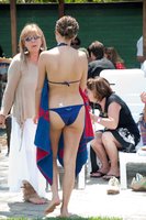 Benedetta_Valanzano_Bikini_Pictures_Poolside_In_Rome_10.jpg