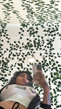 miakhalifa_20240415_STORIES_3346947142280602613_1_3346947142280602613.jpg
