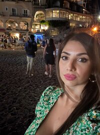 LoveThreads.Net_457022113_1930990610702102_6720578211961238687_n.jpg