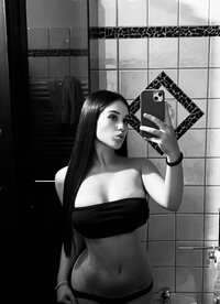 LoveThreads.Net_431218889_756085779785354_3814142463136591920_n.jpg