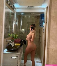 corinna-nudes-22.jpg