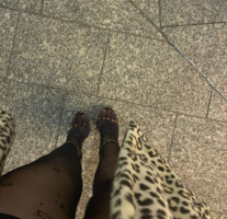 TACCHIcollantPIEDIcosceSELFIEoutdoorREBECCA0592590.png