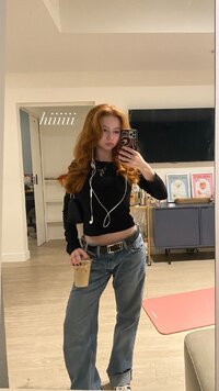 francescacapaldi_3562311080879914529.jpg