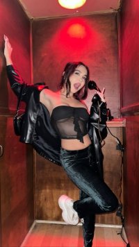 Stella_Hudgens_-001.jpg