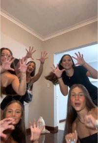 ragazze deliziose per il mio cazzo (10).JPG