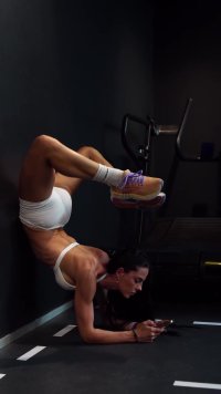 vlcsnap-2025-05-12-22h16m17s959.jpg