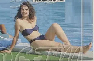 Cristina-DAvena-Feet-5325846 - Copia.webp