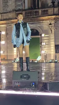VideoCapture_20250527-222019.webp