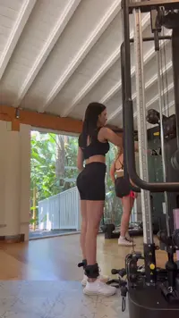 VideoCapture_20250529-125207.webp