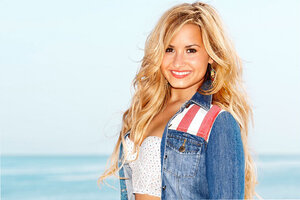 demi-lovato-900-600.jpg