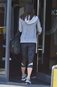 pippa-middleton-arrives-at-a-gym-in-london-04-28-2015_18.jpg