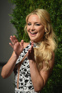 kate-hudson-gods-love-we-deliver-golden-heart-awards-in-nyc-101515-5.jpg