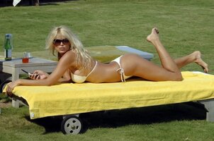 13_victoria_silvstedt_188388.jpg