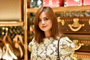 JennaColemanPreBAFTADinner_021316_05.jpg
