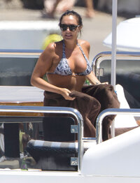 tamara_ecclestone_petra_bikini_6.jpg