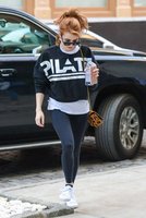 Emma-Roberts--Heading-to-a-workout-in-New-York--08-662x994.jpg