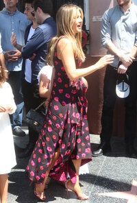 47783803_hqcelebcorner17_pzla_bdg_a_018.jpg