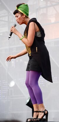 Nina-Zilli-Feet-844052.jpg