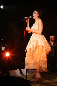 Nina-Zilli-Feet-1249063.jpg