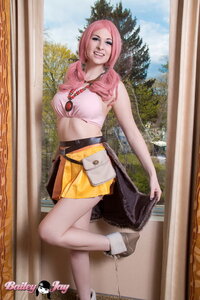busty-cosplay-tgirl-bailey-exposing-herself3.jpg