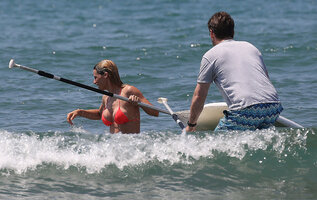111632843_hqcelebcorner-38.jpg