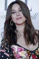 monica-bellucci-solidarity-gala-dinner-for-cris-foundation-against-cancer-in-madrid-05-30-2019-8.jpg