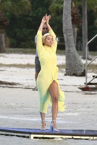 Rita-Ora-Upskirt-TheFappeningBlog.com-10.jpg