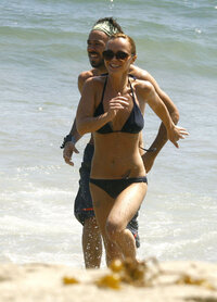 christina ricci in bikini 17.jpg
