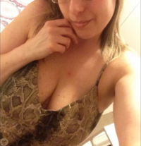 Screenshot_2020-01-23 Bianca, 44 Badoo.png