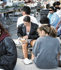 dalila al mercato 09.JPG
