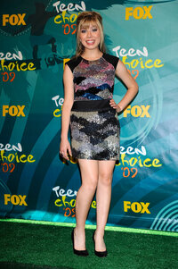 jennette mccurdy al teen choice awards 01.jpg