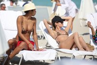 Candice-Swanepoel-Lais-Ribeiro-Sexy-The-Fappening-Blog-1.jpg