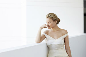 41135_KUGELSCHREIBER_Abbie_Cornish_Max_Doyle_Shoot4_122_197lo.jpg
