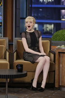 emma stone al tonight show 04.jpg