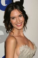 odette yustman al gala  08.jpg