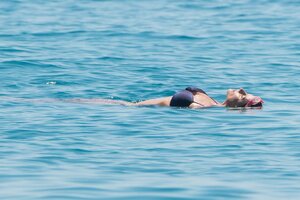 michelle-hunziker-in-bikini-at-a-beach-in-varigotti-06-28-2020-8.jpg