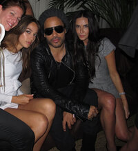 demi moore al party 06.jpg