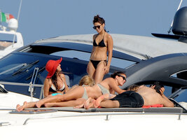 vanessa hudgens in yacht 34.jpg