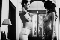 Zoi-Gorman-whit-Sarra-Bouden-by-Ivor-Paanakker-6.jpg