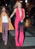 kate hudson al night 02.jpg