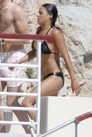 michelle rodriguez in bikini 06.jpg