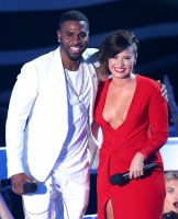 demi lovato al vma 37.jpg