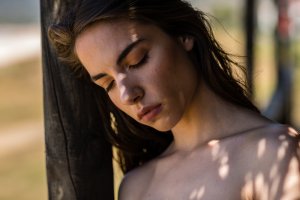Rebecca-Bagnol-by-Car-Fredo-5.jpg