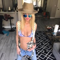 tara reid.jpg