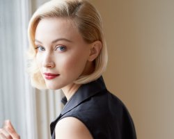 Sarah Gadon.jpg