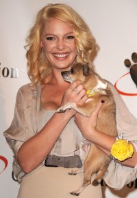 99309_KatherineHeigl_CompassionRevolutionpressconference_LA_210910_058_122_235lo.jpg