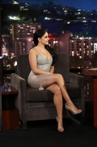 ariel winter al tonight show 02.jpg